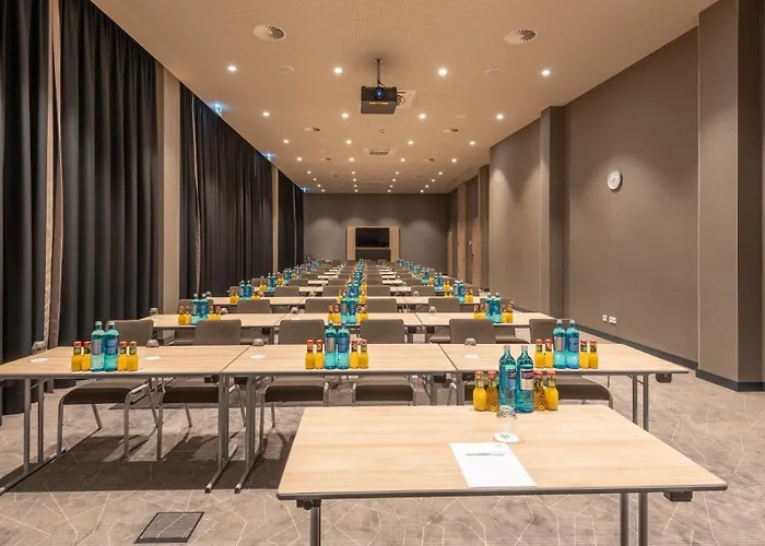 Holiday Inn Frankfurt Airport By Ihg Frankfurt am Main